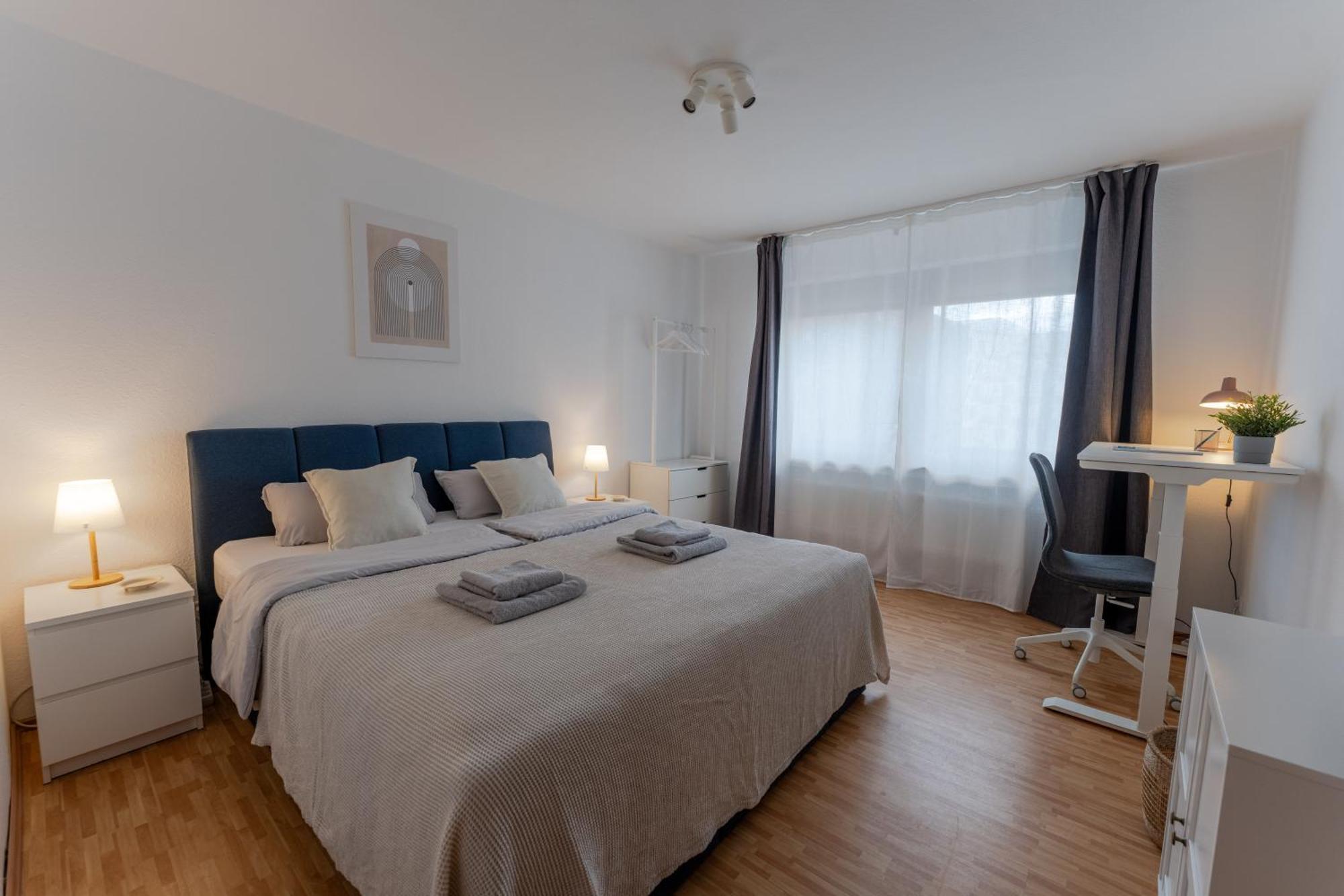 Stadtkern - Kingsize - 24H Check In - Arbeitsplatz - Nespresso - Vollausgestattet Essen Exterior photo