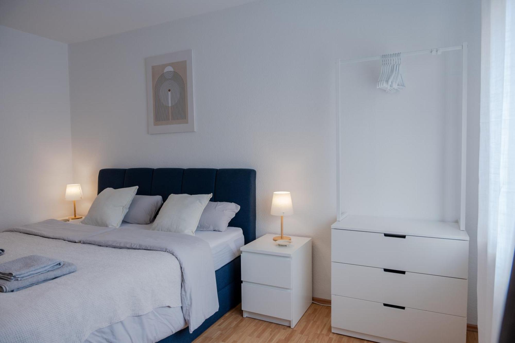 Stadtkern - Kingsize - 24H Check In - Arbeitsplatz - Nespresso - Vollausgestattet Essen Exterior photo